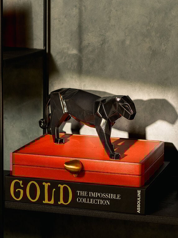 Subcategory Component - Sculptures & Figurines​ - Image