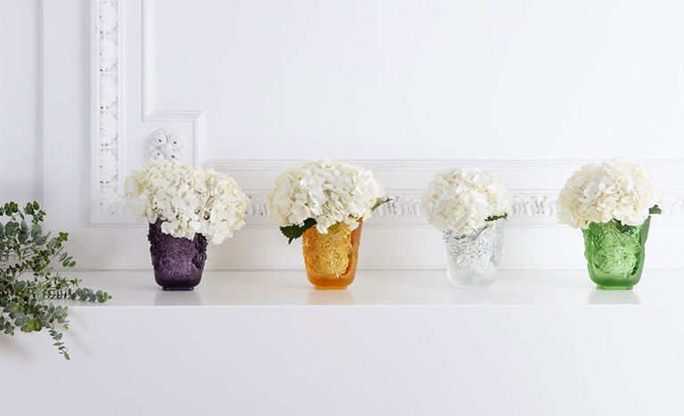 Pivoines vase by Lalique  Pivoines vase by Lalique