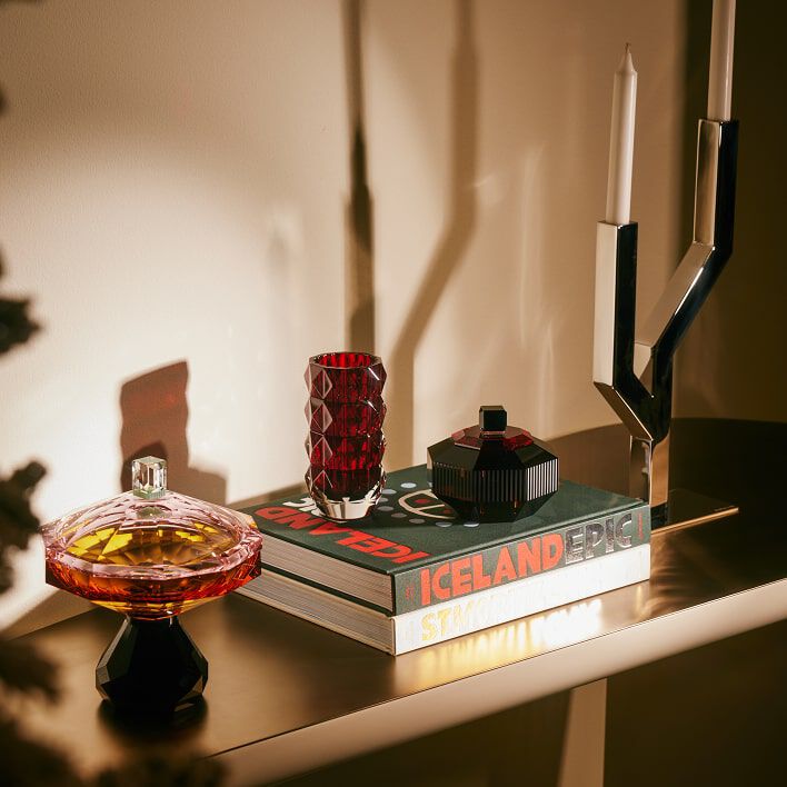 Festive D&eacute;cor