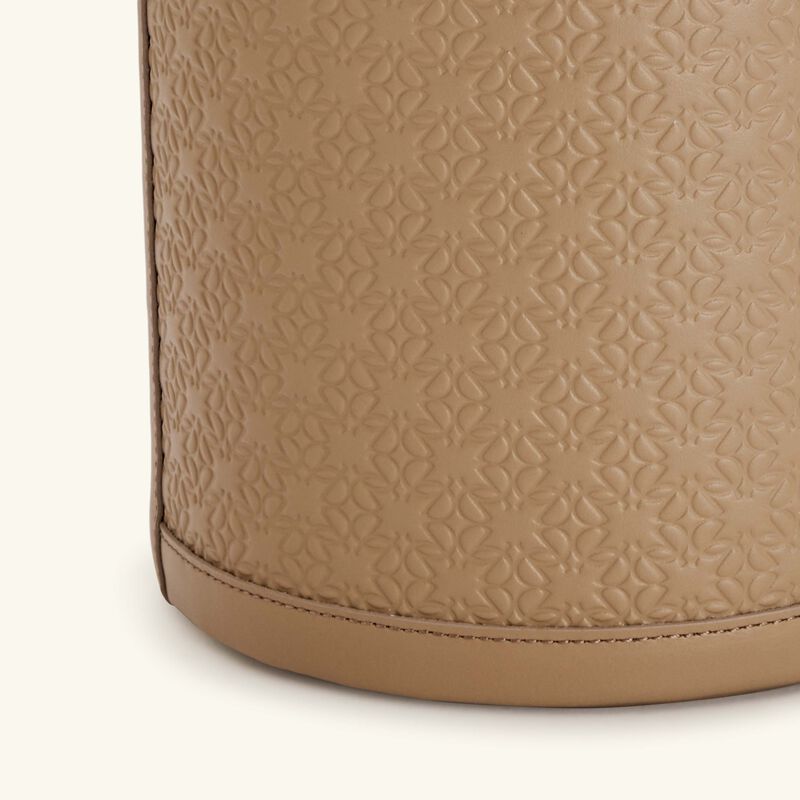 Elie Saab Monogram Bottle Cooler Mouton giobagnara elie saab monogram bottle cooler mouton