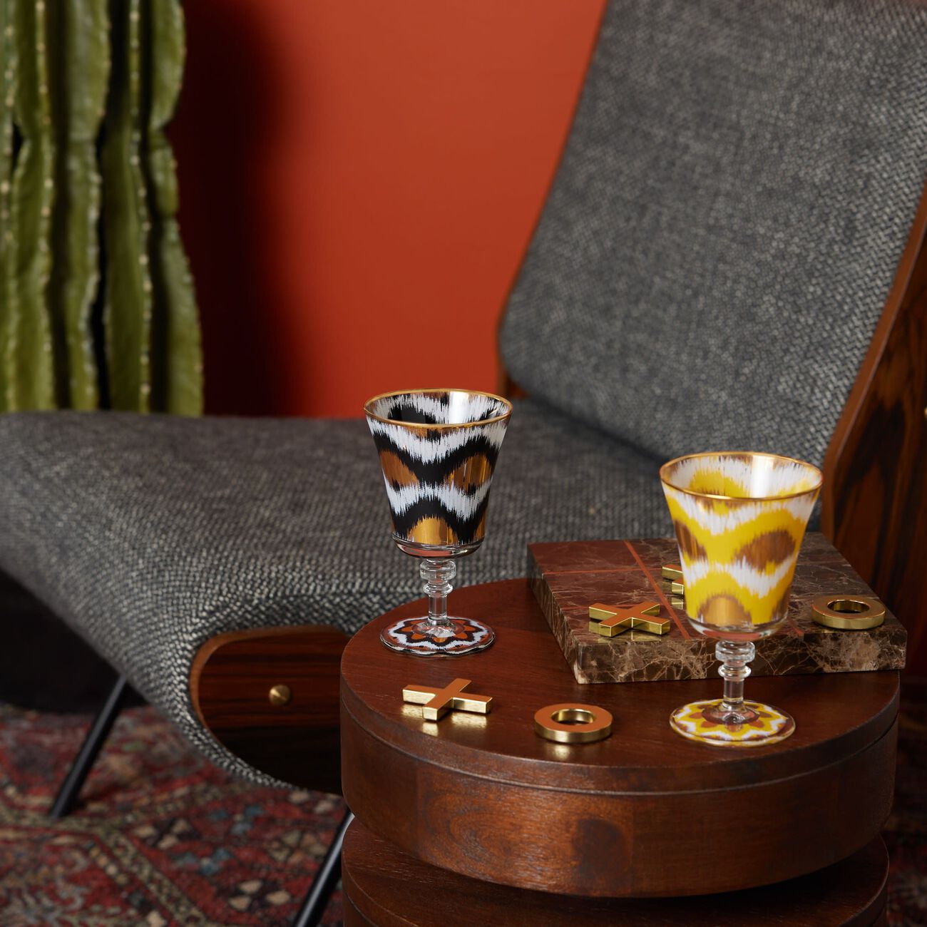 les ottomans ikat drinking glass black