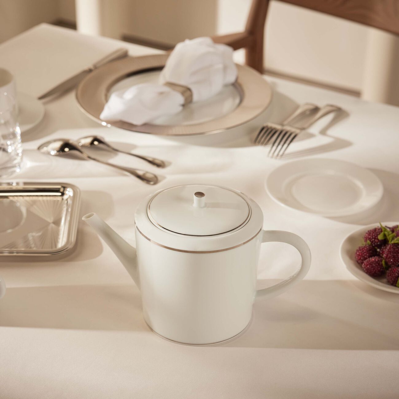 برناردو إبريق تقديم المشروبات الساخنة أرجان أبيض