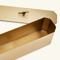 صندوق شاي توتا باللون الذهبي إيرا أودايبور صندوق شاي توتا باللون الذهبي