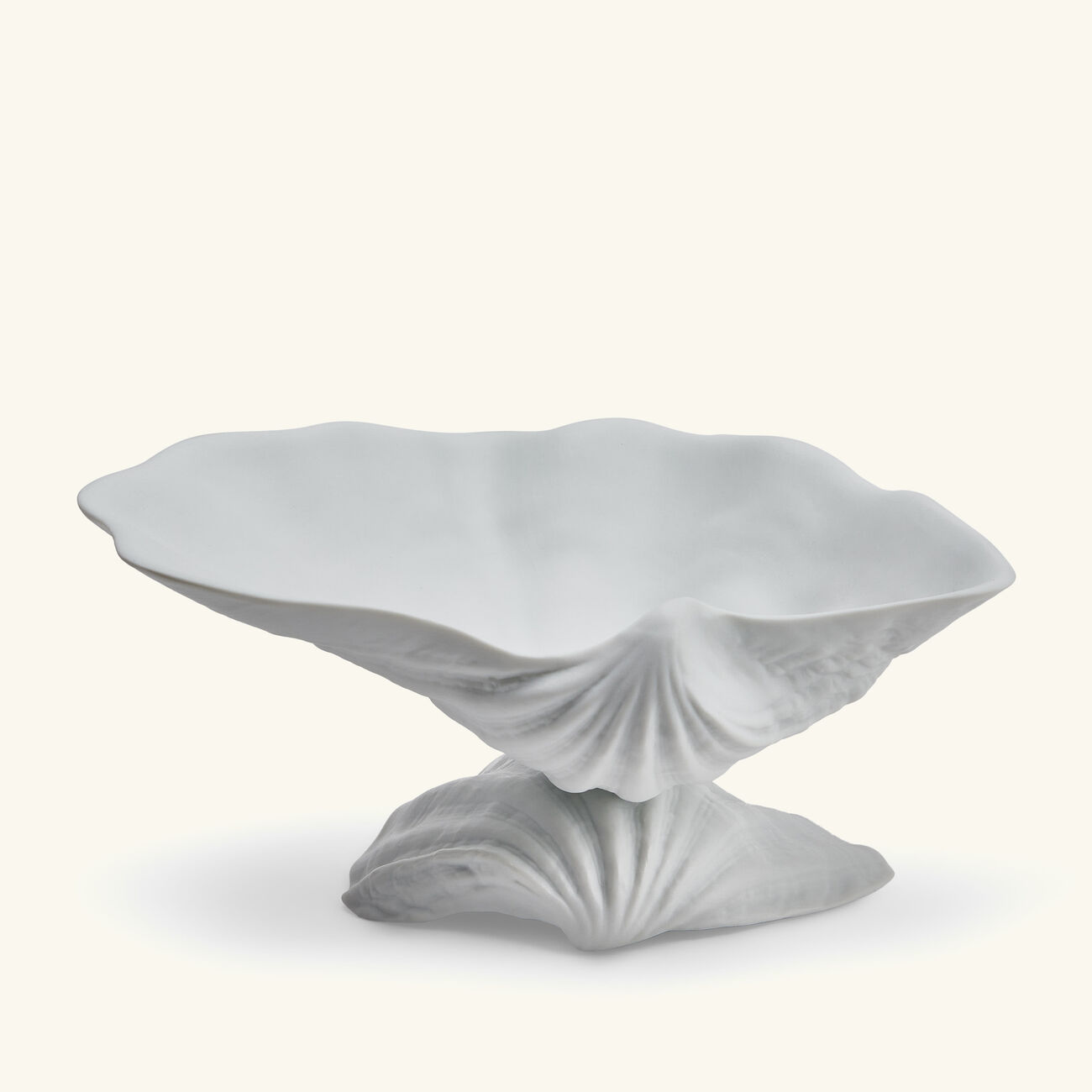 l objet neptune centerpiece medium white