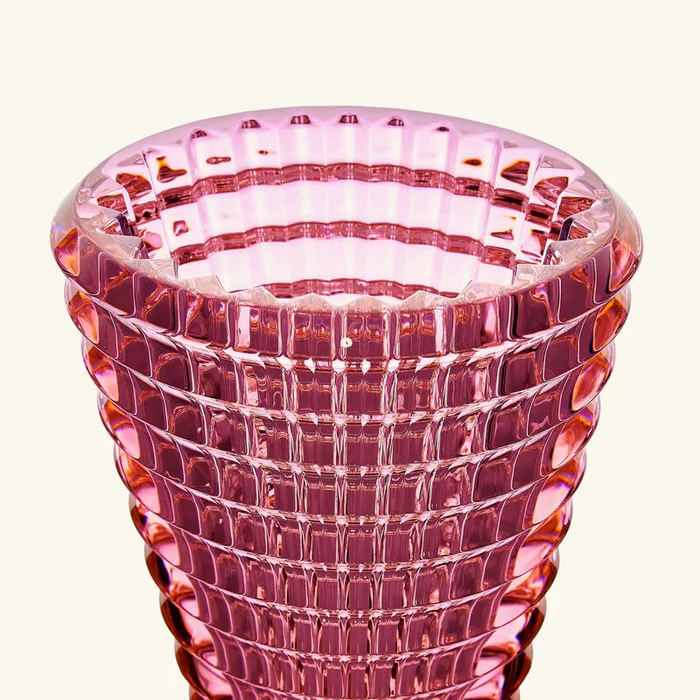 baccarat eye vase round small pink