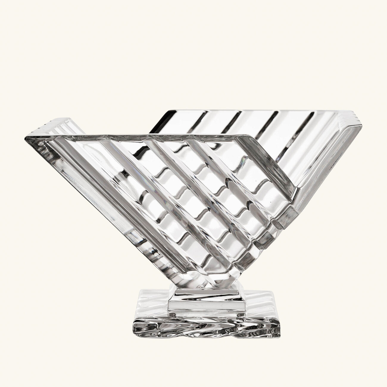 mario cioni c crystal v shape centerpiece large clear
