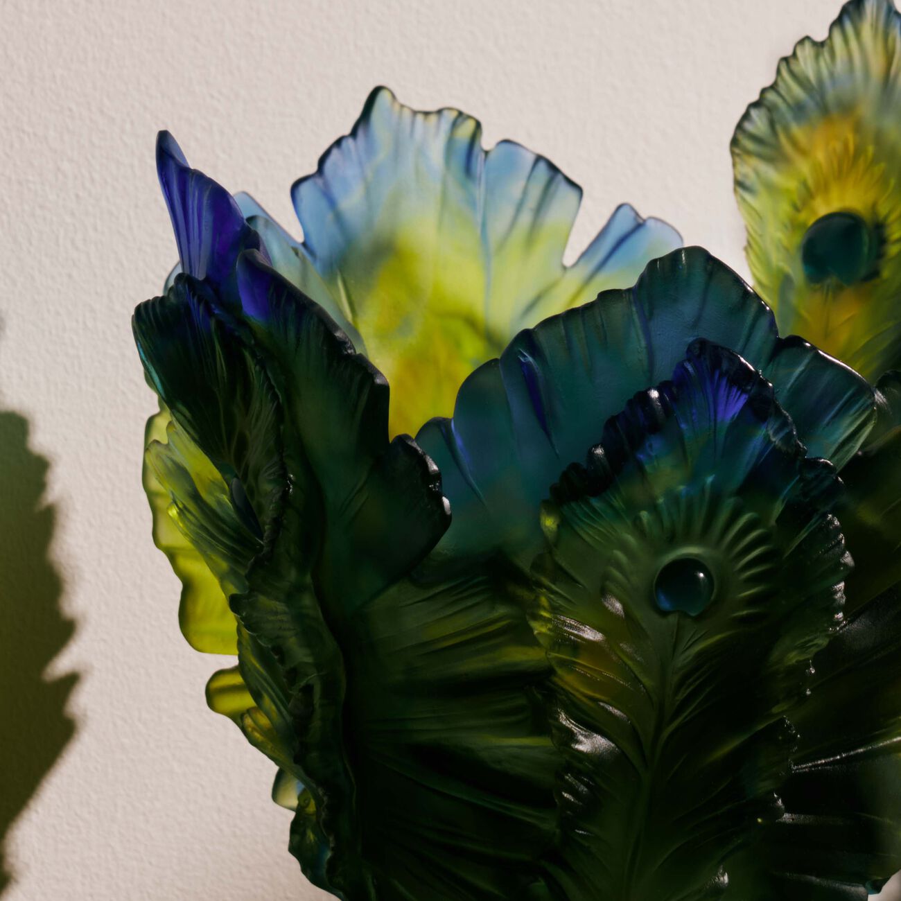 daum fleur de paon exotique vase large green limited edition