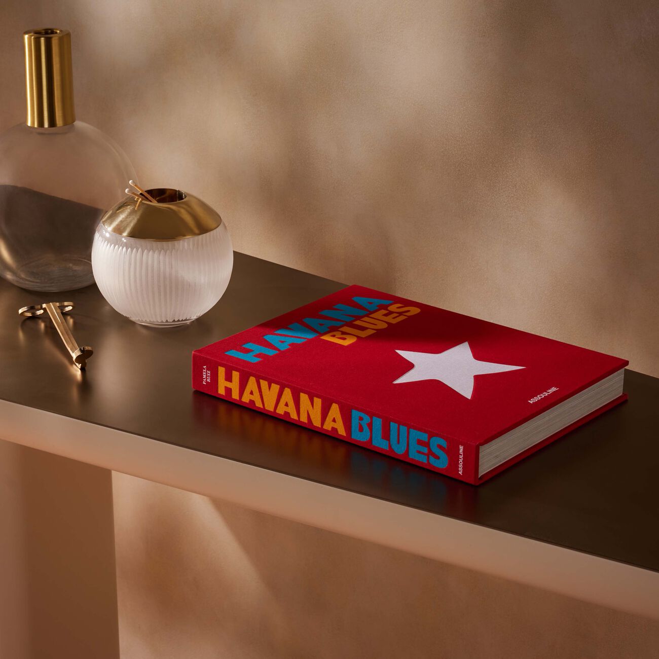 Havana Blues Book 33x25cm assouline havana blues book 33x25cm