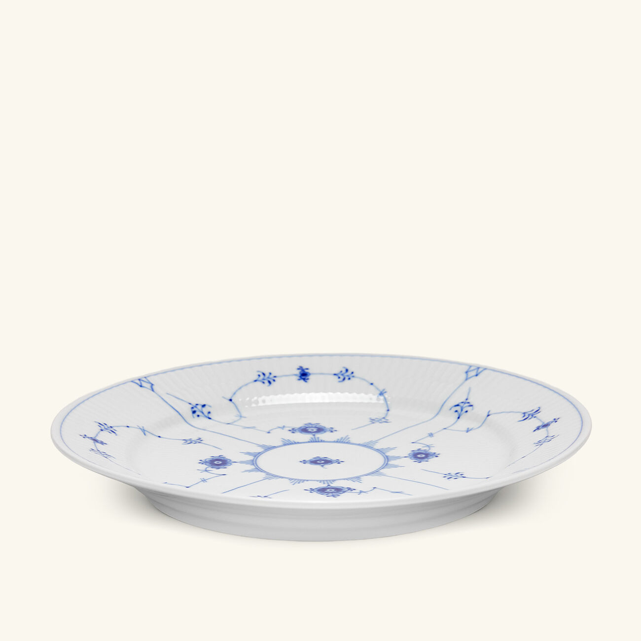 royal copenhagen blue fluted plain dinner plate round white 27cm