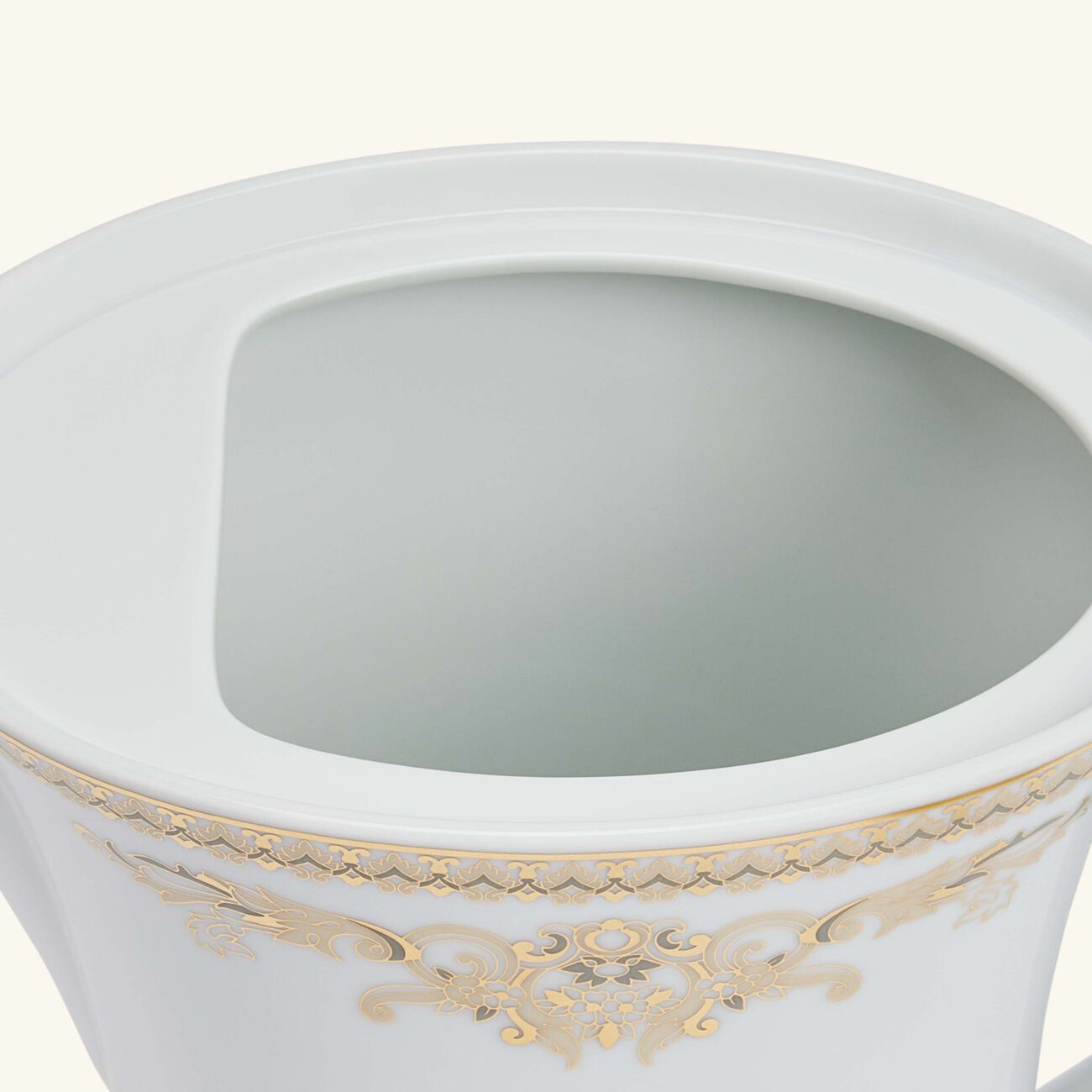 فيرساتشي إبريق الشاي ميدوزا جالا أبيض