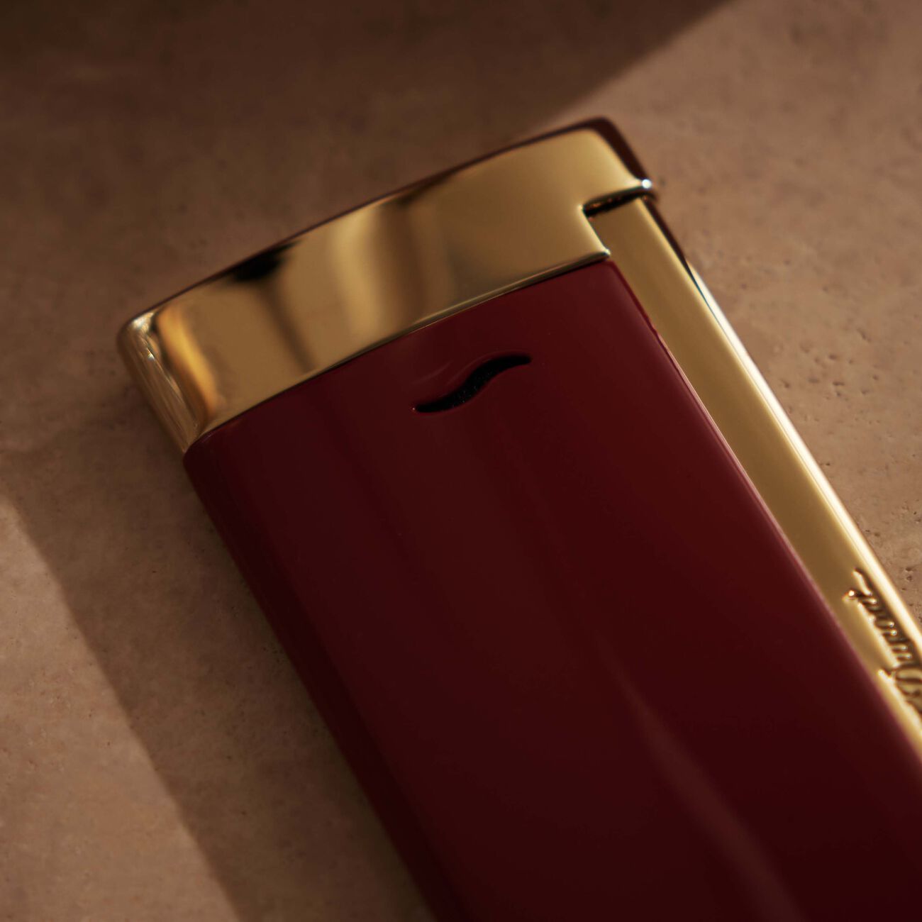 st dupont slim 7 lighter red
