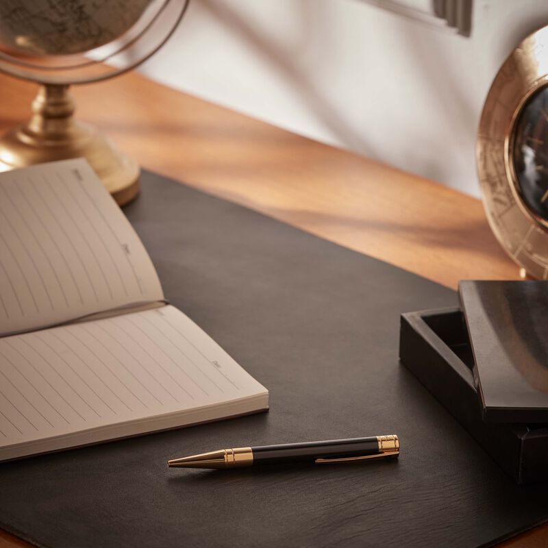 اس تي دوبون قلم حبر جاف  بولبوينت  دي إنيشال باللون الذهبي