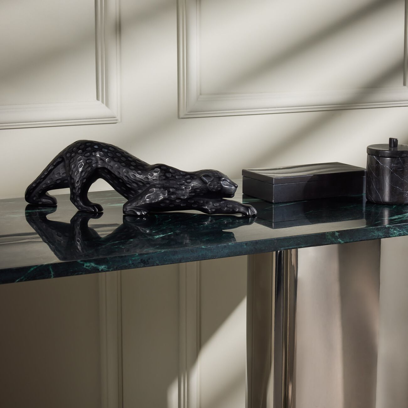 lalique zeila panther sculpture small black