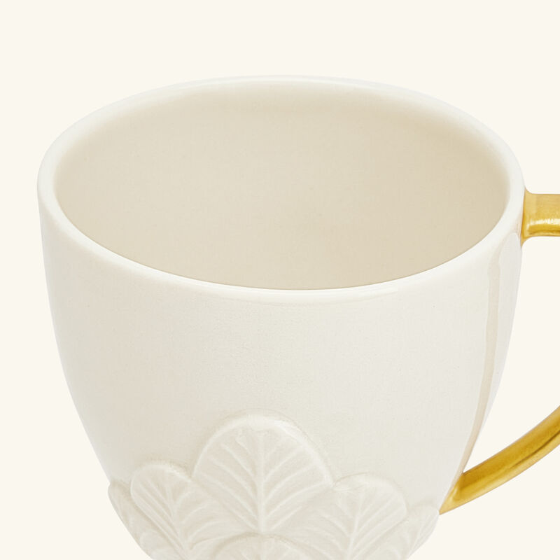 Peacock Coffee Cup & Saucer White villari peacock coffee cup saucer white