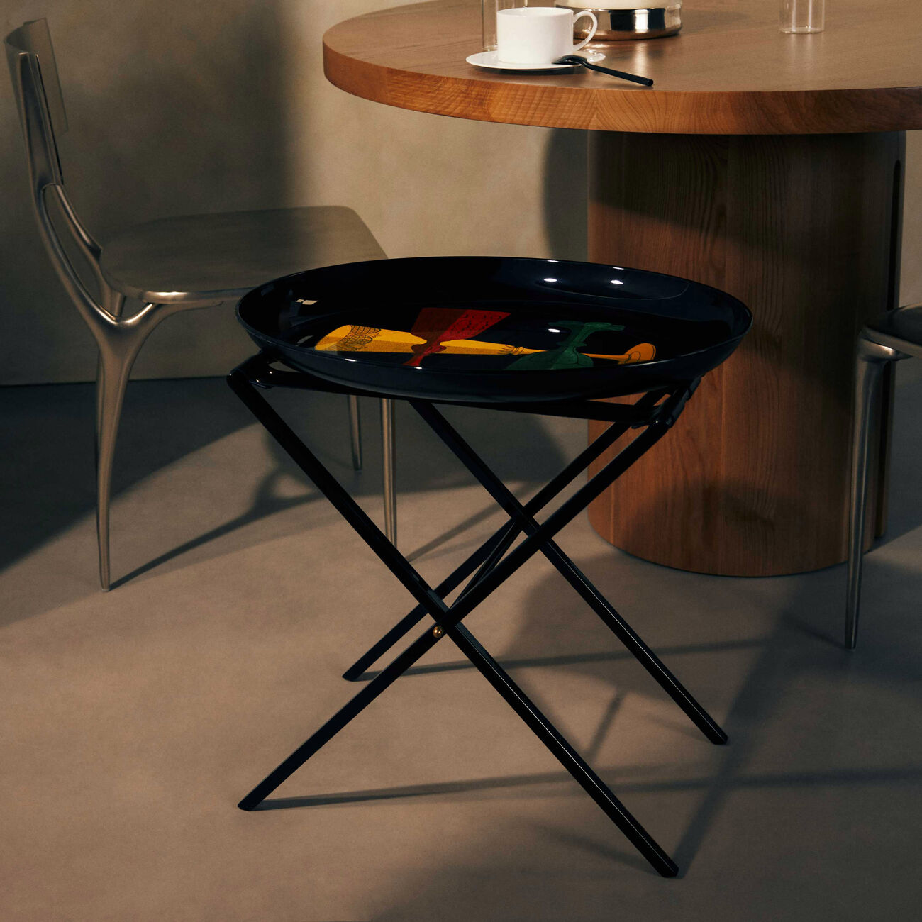 fornasetti tray holder black