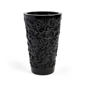 Merles Raisins Vase Black, medium