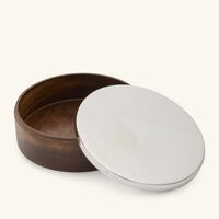 كريستوفل صندوق أفير سبيسيال دائري مطلي بالفضة لياسمين الملا