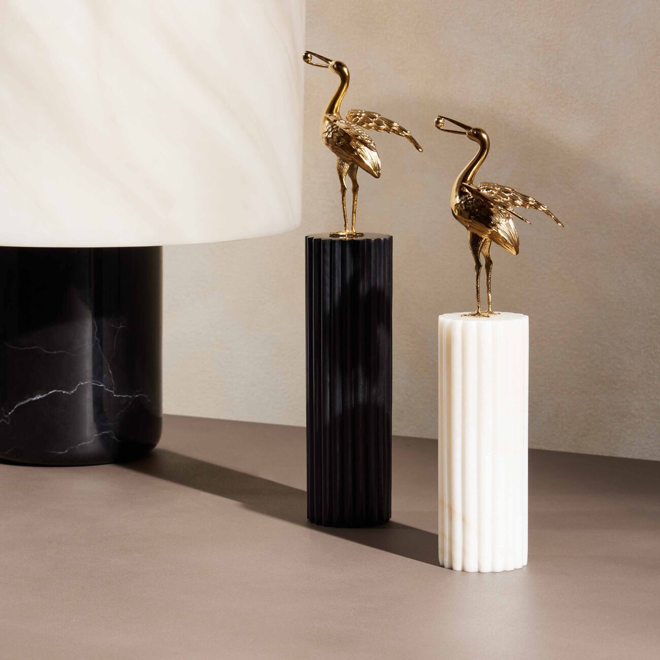 ira udaipur heron column medium white