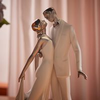 lladro happy anniversary couple sculpture medium white