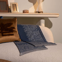 إيترو غطاء تاجيتيه باللون الأزرق