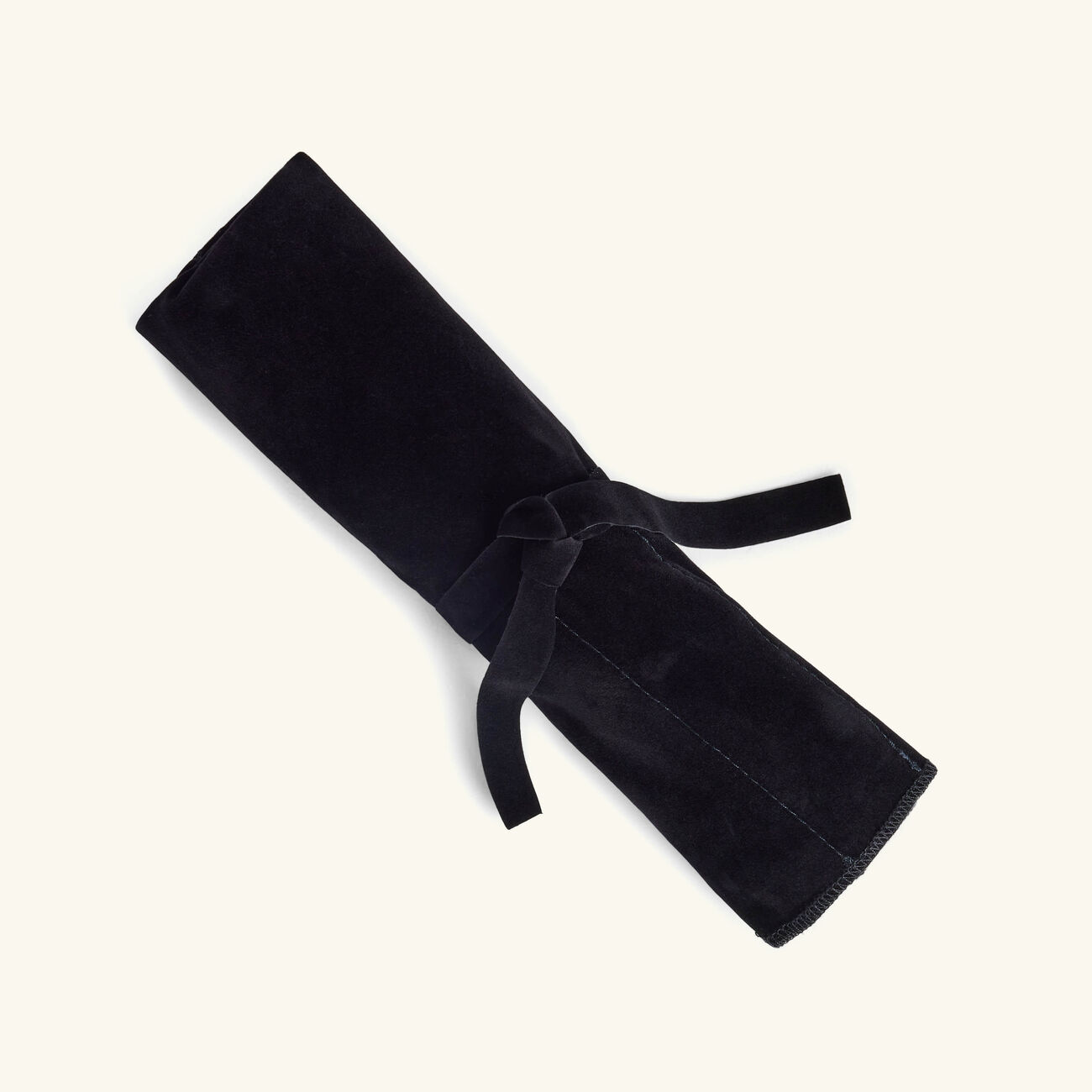 دولتشي أند غابانا كازا طقم الفضيات دولتشي آند غابانا لوغو المؤلف من 6 قطع