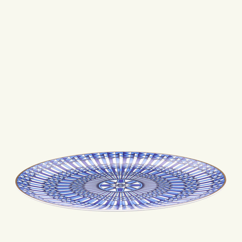 Arcadia Show Plate Round Blue 31cm baccarat arcadia show plate round blue 31cm