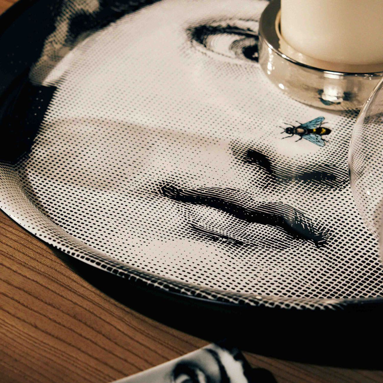 fornasetti tema e variazioni no 363 tray round extra large