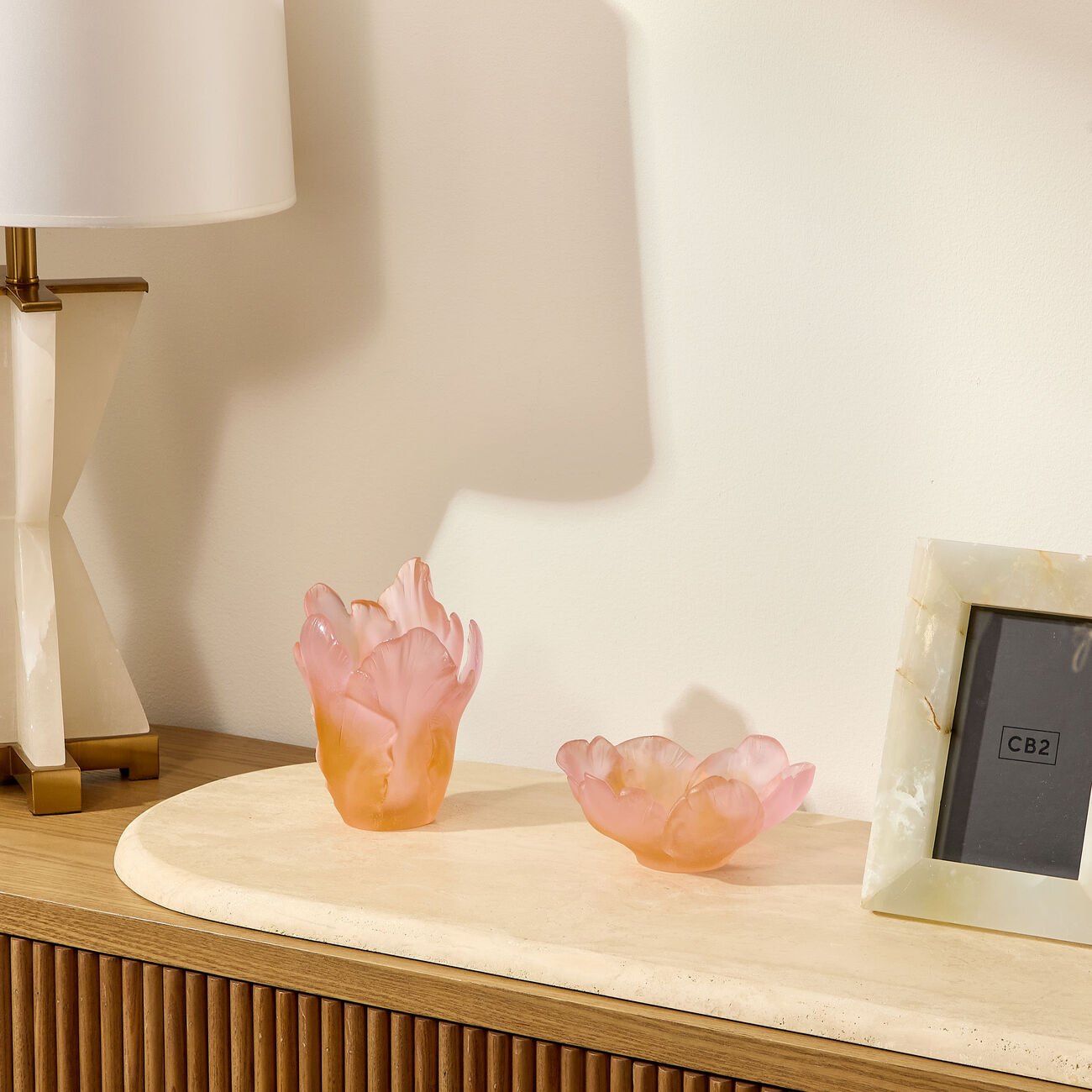 Tulipe Centerpiece Amber Pink Small Limited Edition daum tulipe centerpiece amber pink small limited edition