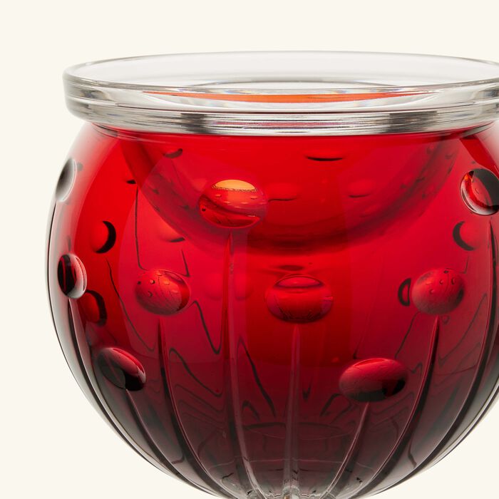 ماريو تشيوني مبخرة بابا باللون الأحمر