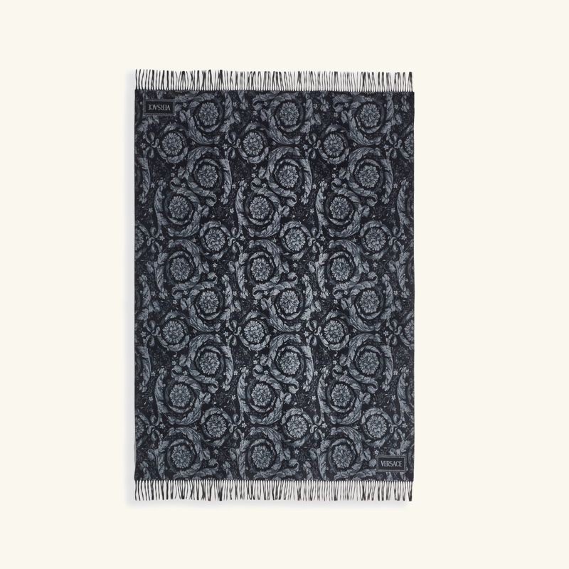 بطانية بنقوش عصر النهضة من باروكو فيرساتشي بطانية بنقوش عصر النهضة من باروكو