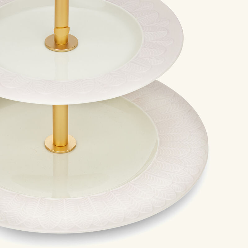 villari peacock extravaganza cake stand gold