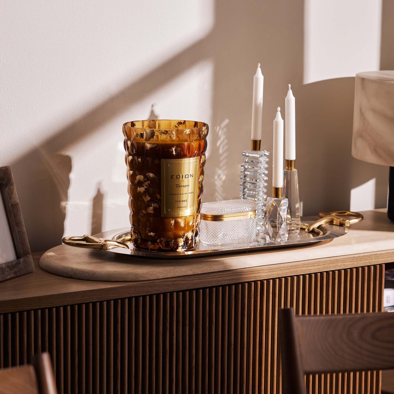 edion tobacco amber scented candle 4kg