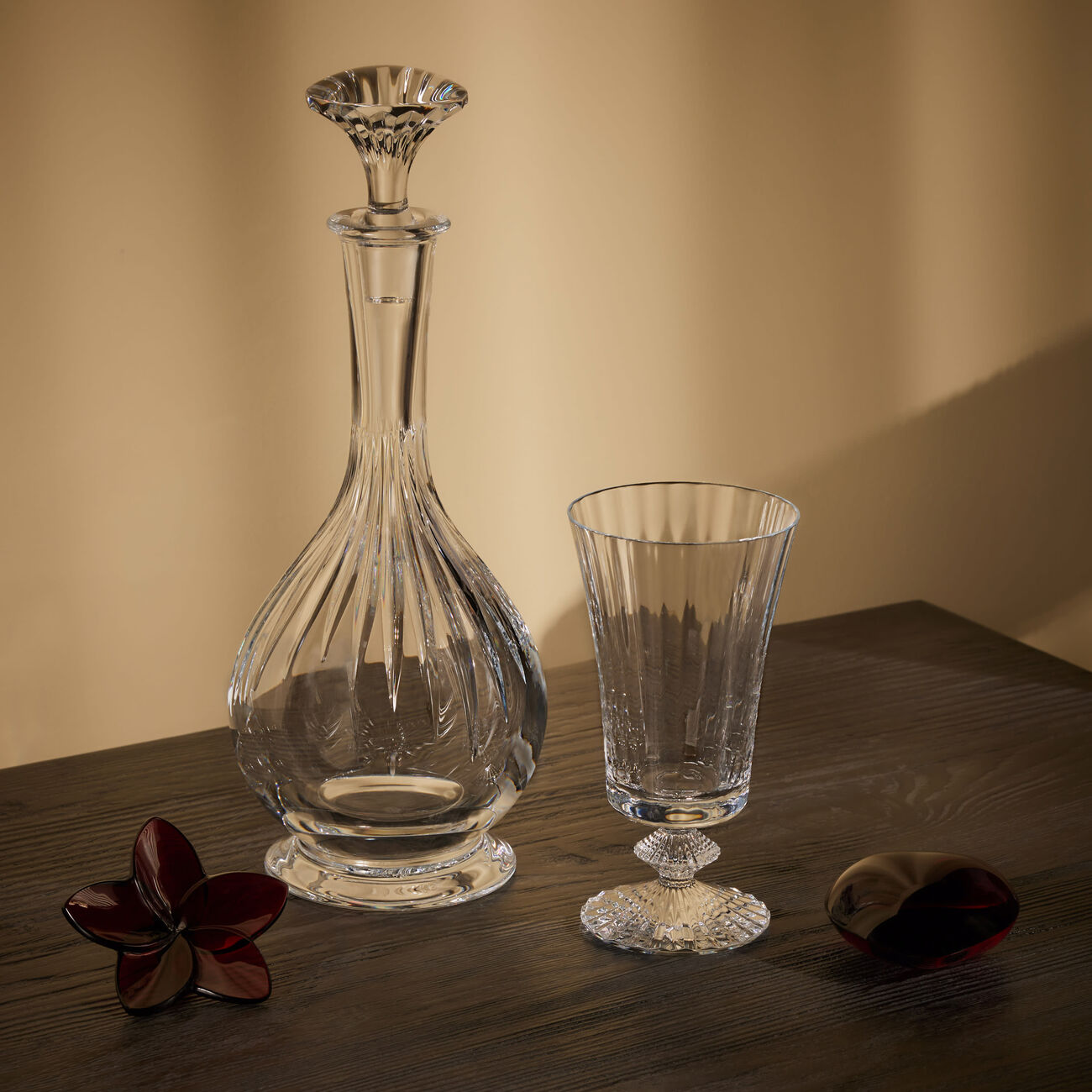 baccarat the bloom collection figurine mini red
