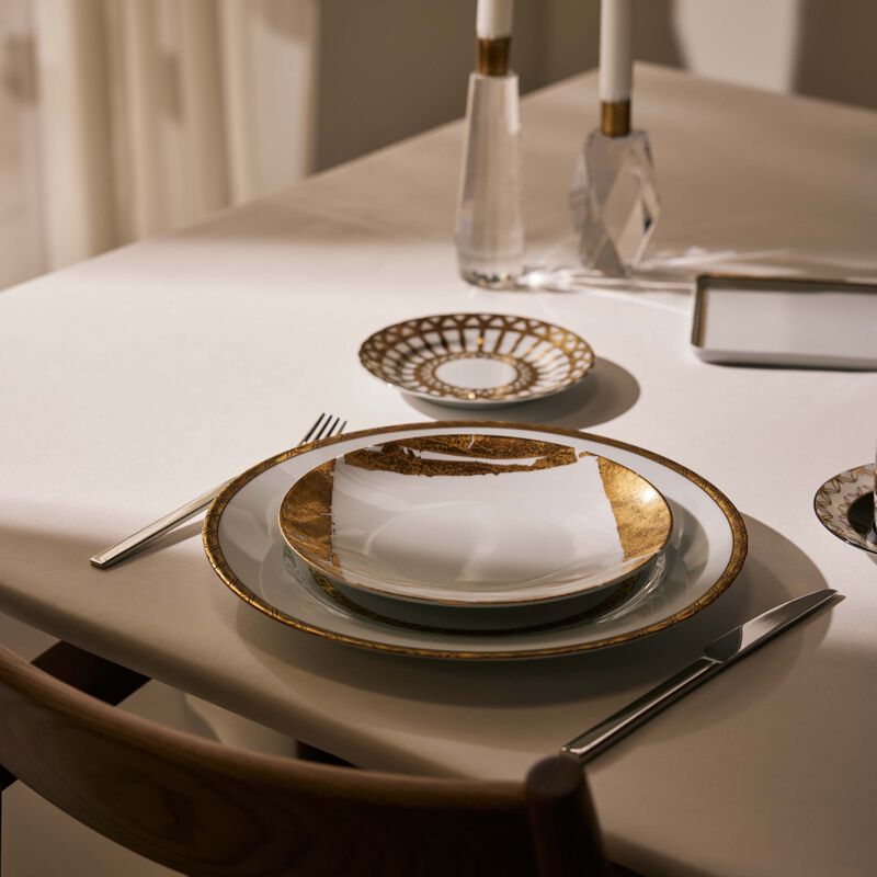 Feuille d'Or Salad Plate Round Gold 21cm bernardaud feuille d or salad plate round gold 21cm