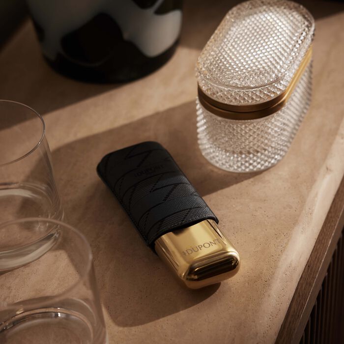 اس تي دوبون علبة السيجار مونوجرام 1872 2 باللون الأسود