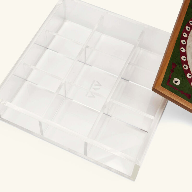 علبة شاي بنية large