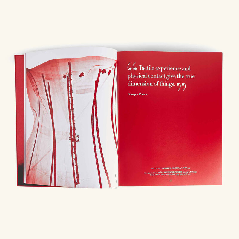 Valentino Rosso Book 39x30cm assouline valentino rosso book 39x30cm
