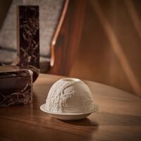 برناردو مصباح ليثوفاني إيفل تاور