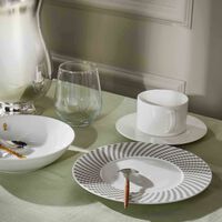 طبق الحلويات ماديسون 6 دائري رمادي 21 سم كريستوفل طبق الحلويات ماديسون 6 دائري رمادي 21 سم