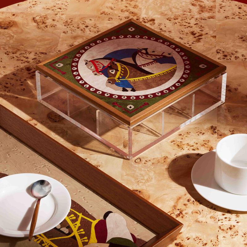 علبة شاي بنية large