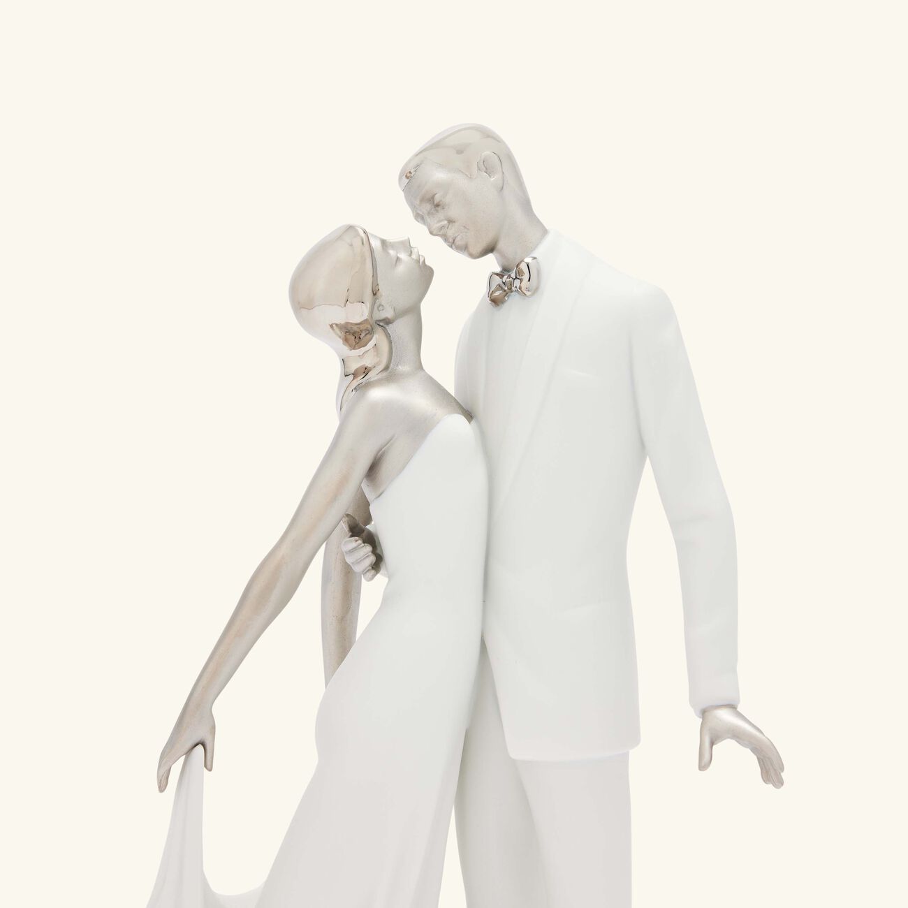 lladro happy anniversary couple sculpture medium white