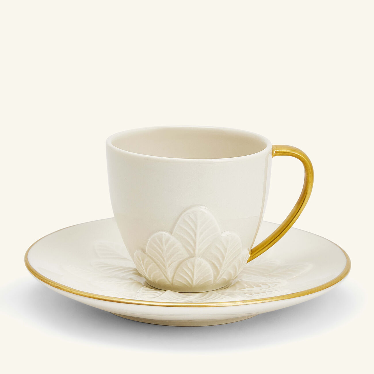 Peacock Coffee Cup & Saucer White villari peacock coffee cup saucer white