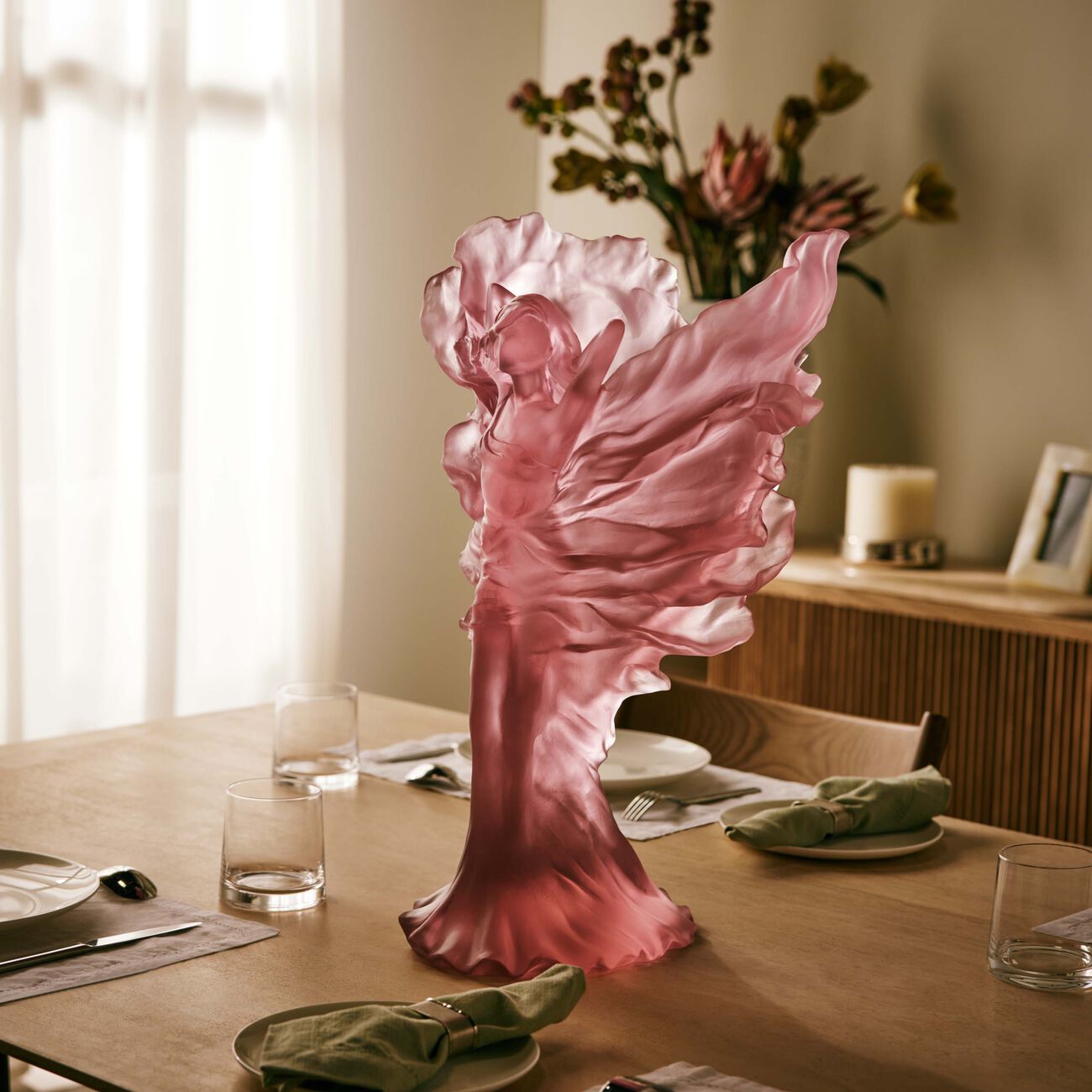daum poetic by tamara ralph vase extra large pink limited edition