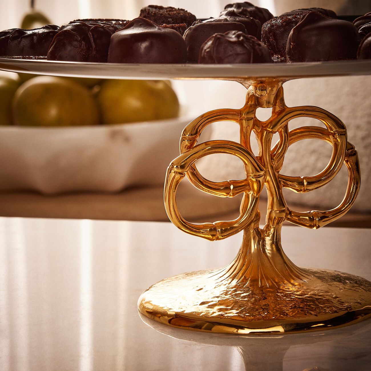 لوبجيه قاعدة الكيك إيفوكا باللون الذهبي 30 سم