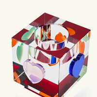 حامل الشموع ليا مزين بقلوب ريفليكشنز كوبنهاغن حامل الشموع ليا مزين بقلوب