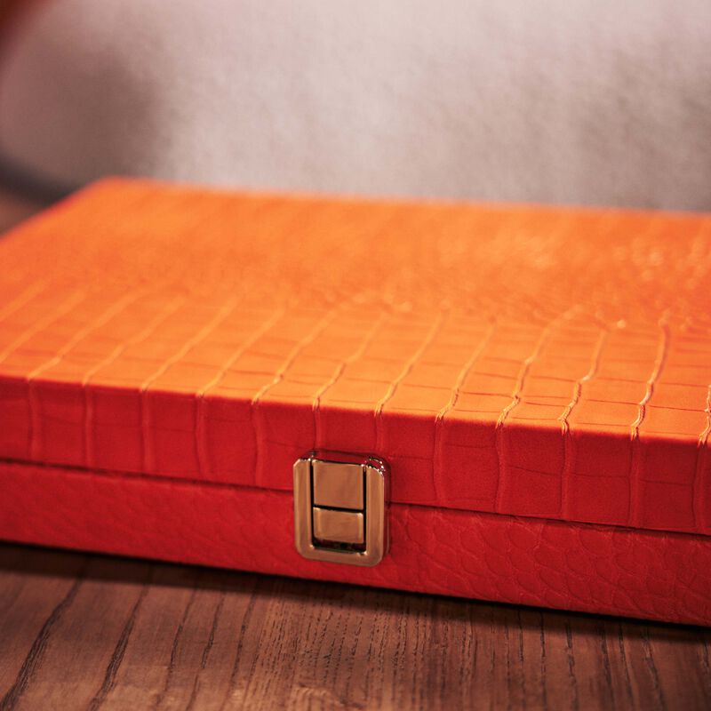Tangerine Alligator Backgammon Set vido tangerine alligator backgammon set