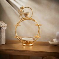 فيلاري قاعدة لتقديم المعجنات مع قسم مخصص لفنجان قهوة