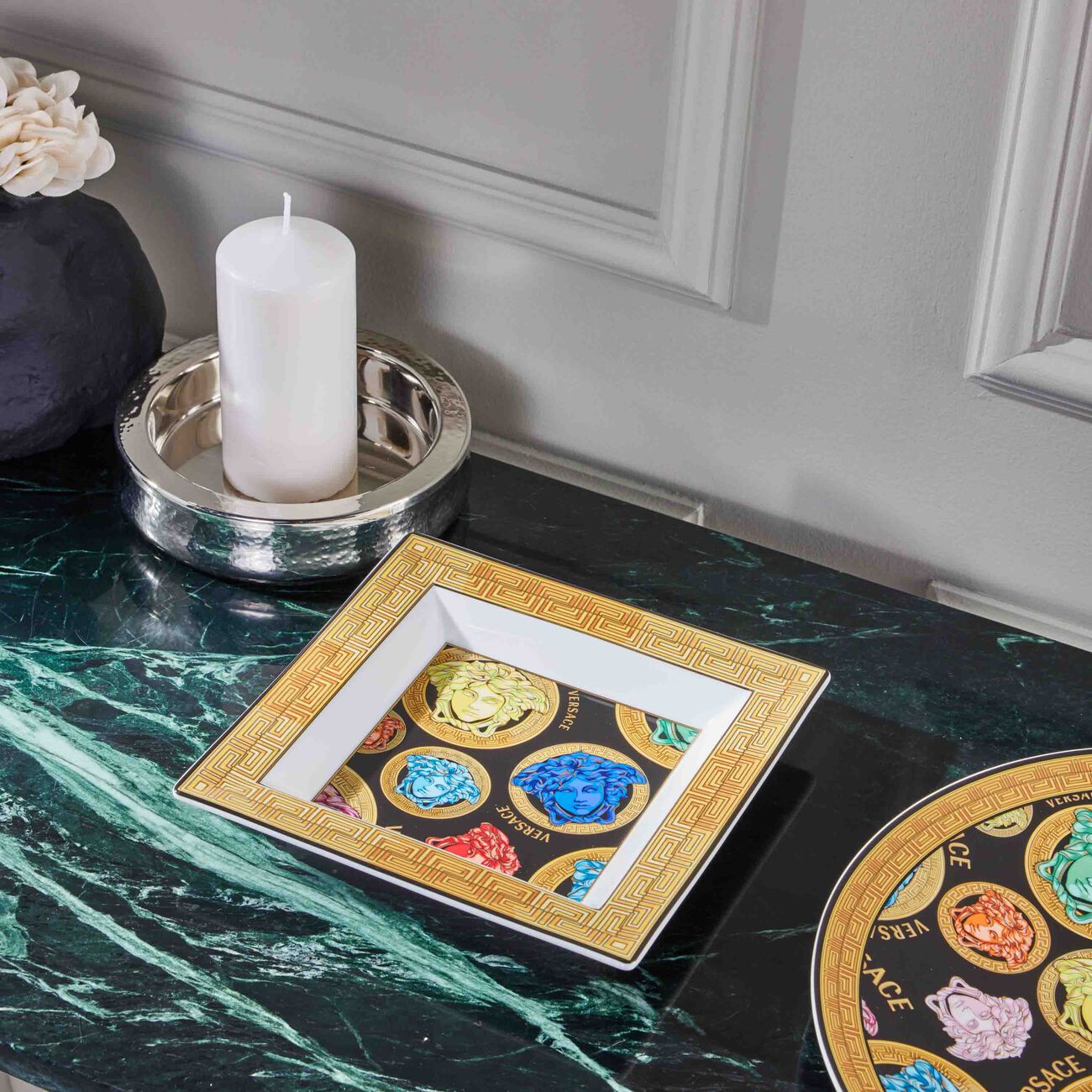 versace medusa amplified trinket tray square green 21cm