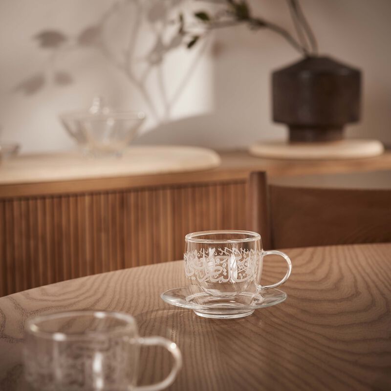 طقم "ثلث" من 6 فنجانين للقهوة مع صحونها دملاج طقم ثلث من 6 فنجانين للقهوة مع صحونها