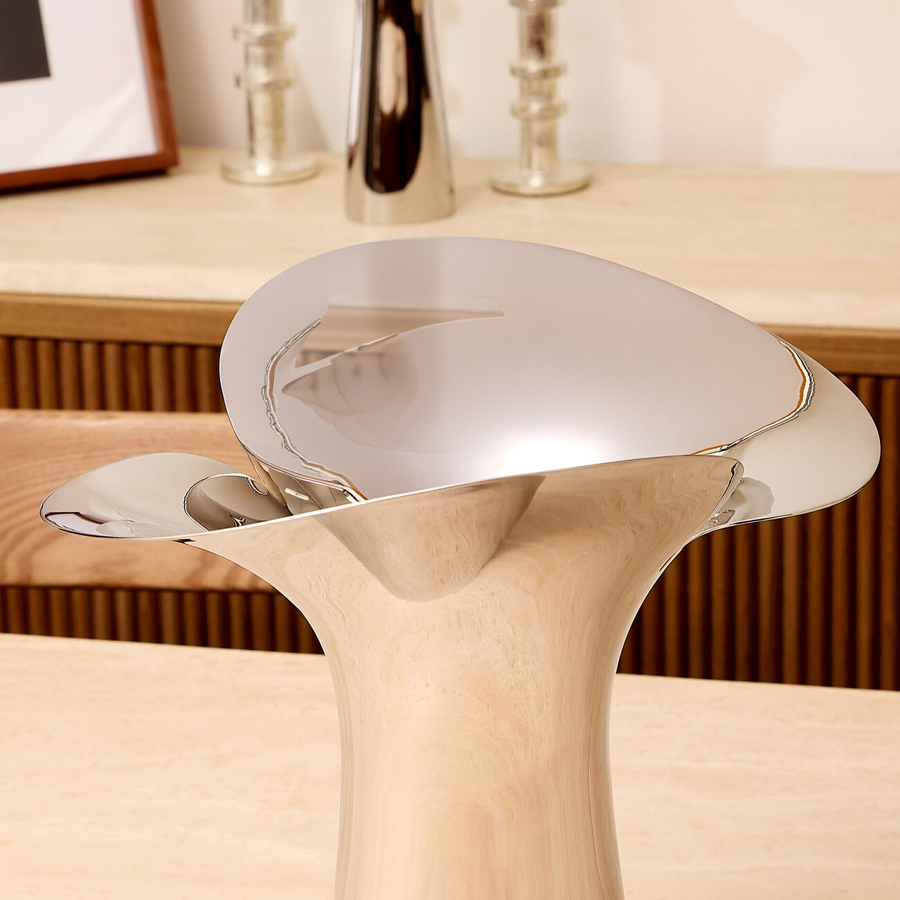 جورج جنسن مزهرية بلوم بوتانيكا فضية كبيرة